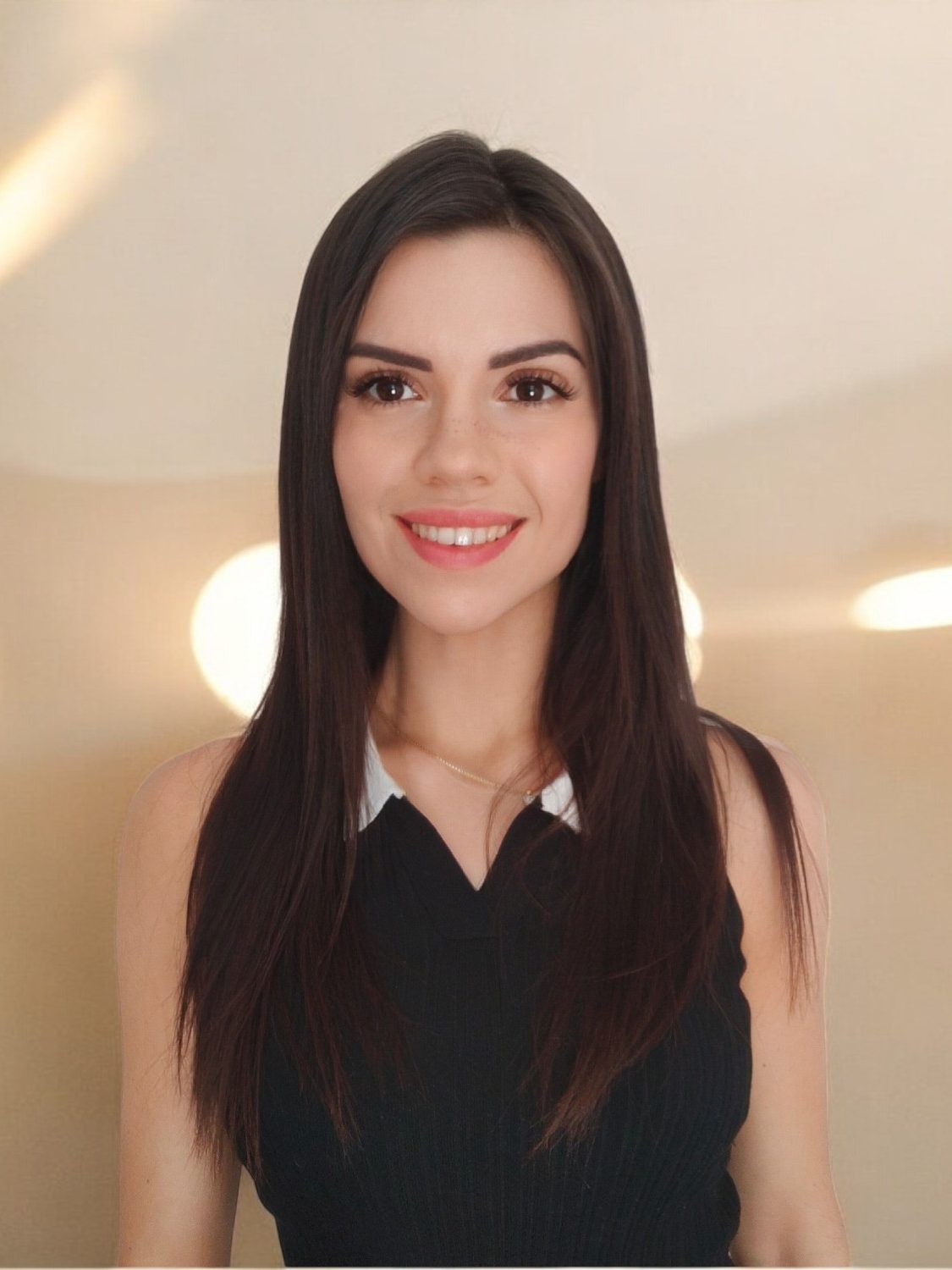 photo de clara notre professeure de danses en ligne chez danser a castanet